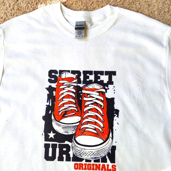 Streetwear Shoes T Shirt - Picture 2 of 3